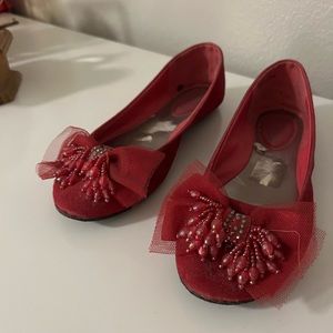 Hot pink flats with beautiful bow